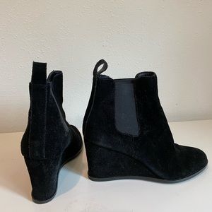 “Gillie” Black Suede Booties